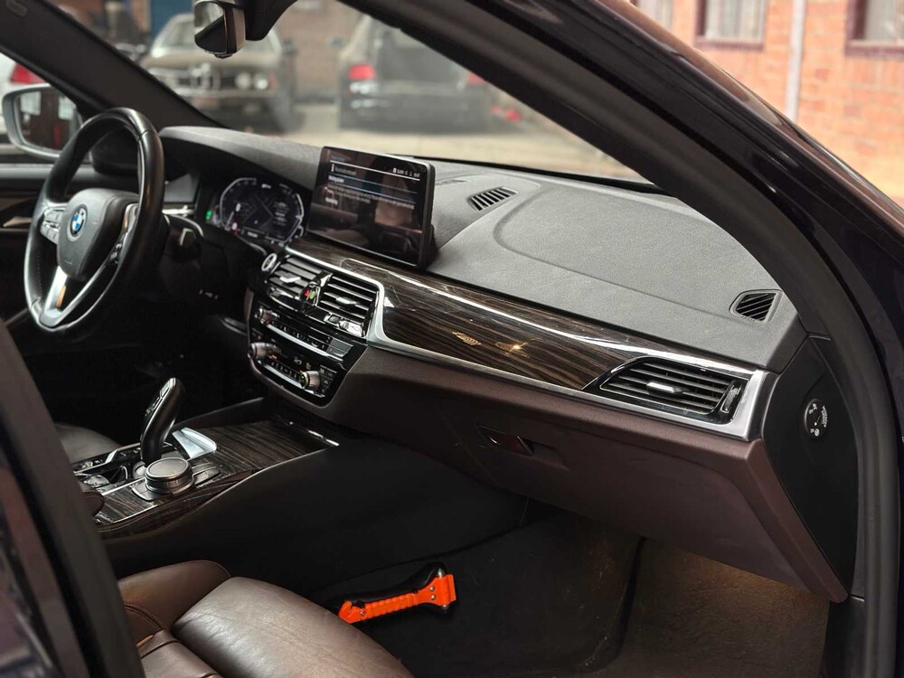 BMW 530e Touring xDrive Business Edition Plus 184PS 2021 G31 5er, K-455-VL