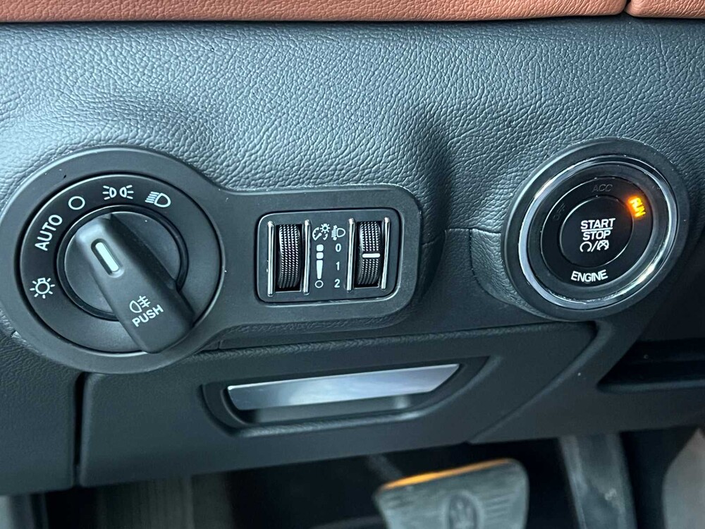 Maserati Ghibli 3.0 V6 D 275PS 2014, X-048-BF