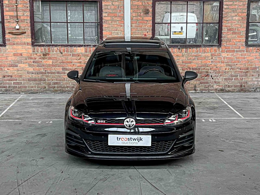 Volkswagen Golf 2.0 7.5 TSI GTI TCR 290hp 2019, T-165-LB
