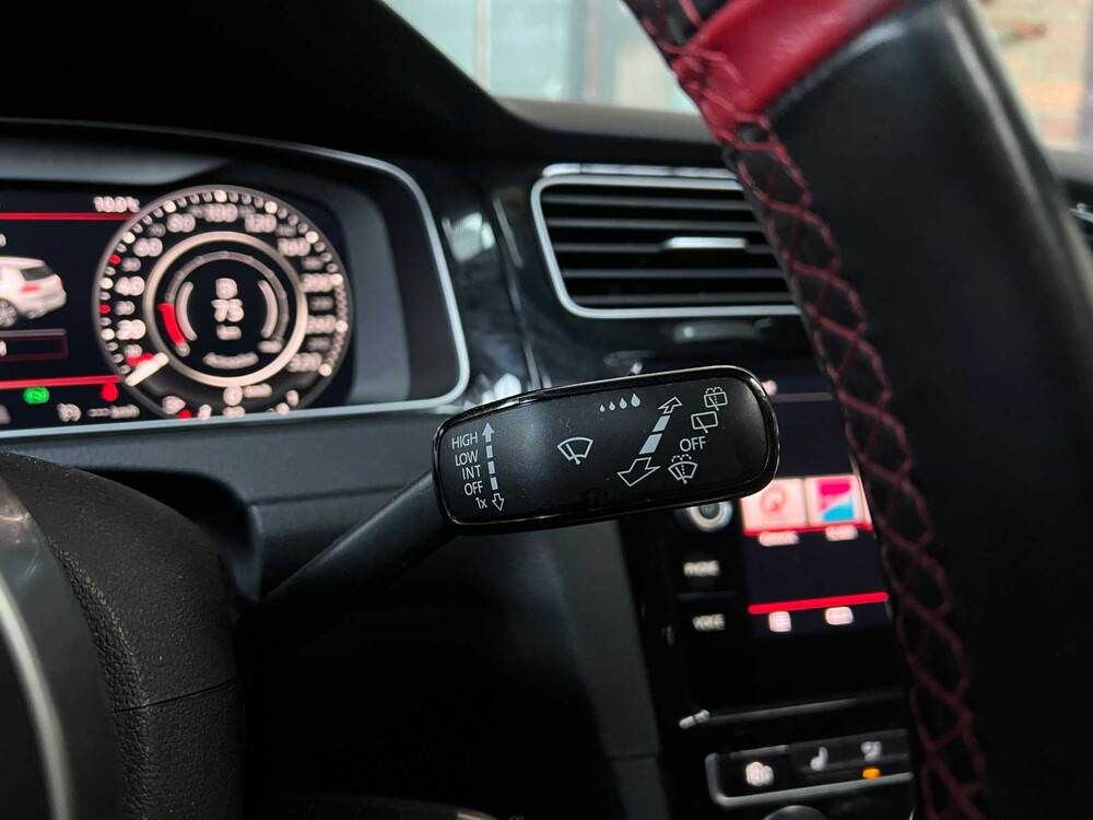 Volkswagen Golf 2.0 7.5 TSI GTI TCR 290hp 2019, T-165-LB