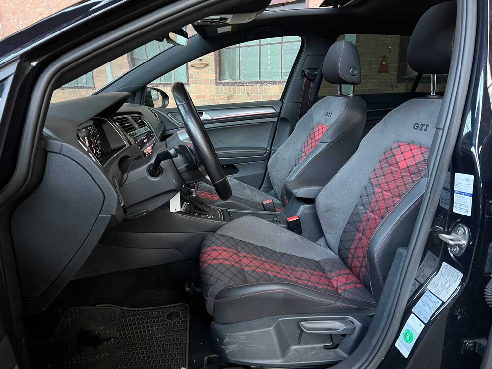 Volkswagen Golf 2.0 7.5 TSI GTI TCR 290hp 2019, T-165-LB