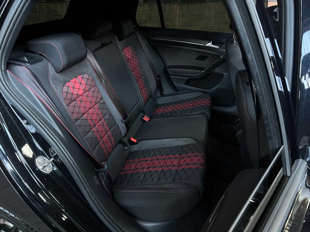 Volkswagen Golf 2.0 7.5 TSI GTI TCR 290hp 2019, T-165-LB