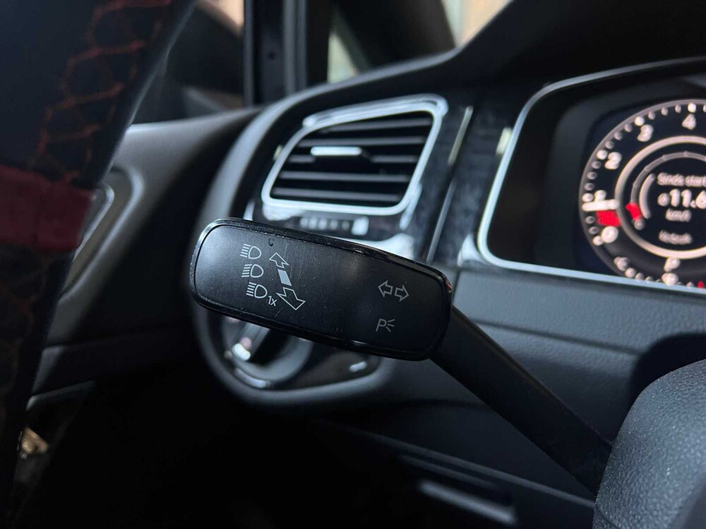 Volkswagen Golf 2.0 7.5 TSI GTI TCR 290hp 2019, T-165-LB