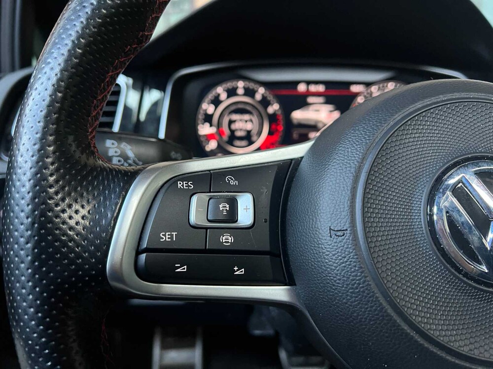 Volkswagen Golf 2.0 7.5 TSI GTI TCR 290hp 2019, T-165-LB