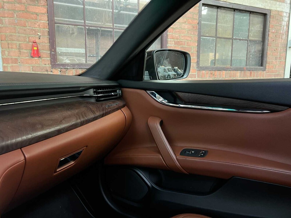 Maserati Quattroporte S 3.0 V6 Q4 NEUMODELL 411PS 2013, XD-822-S