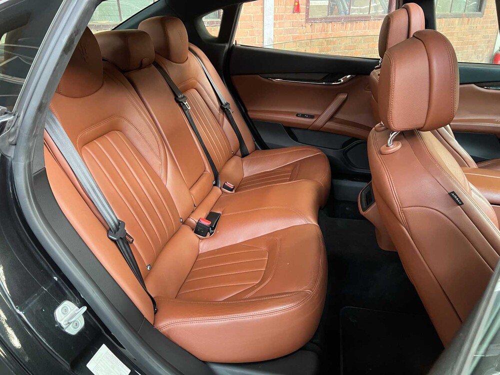 Maserati Quattroporte S 3.0 V6 Q4 NEUMODELL 411PS 2013, XD-822-S