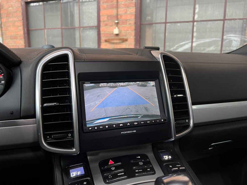 Porsche Cayenne Turbo 4.8 V8 500PS 2011