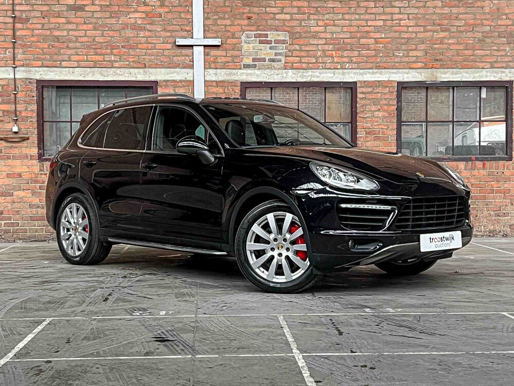 Porsche Cayenne Turbo 4.8 V8 500PS 2011