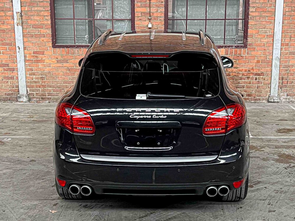 Porsche Cayenne Turbo 4.8 V8 500PS 2011