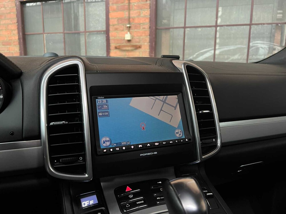 Porsche Cayenne Turbo 4.8 V8 500PS 2011