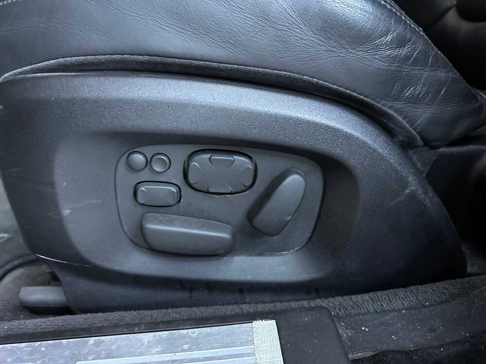 Jaguar XF R 5.0 V8 SUPERCHARGED 510hp 2011