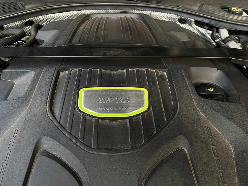 Porsche Panamera 4 E-Hybrid 2.9 V6 330PS 2017