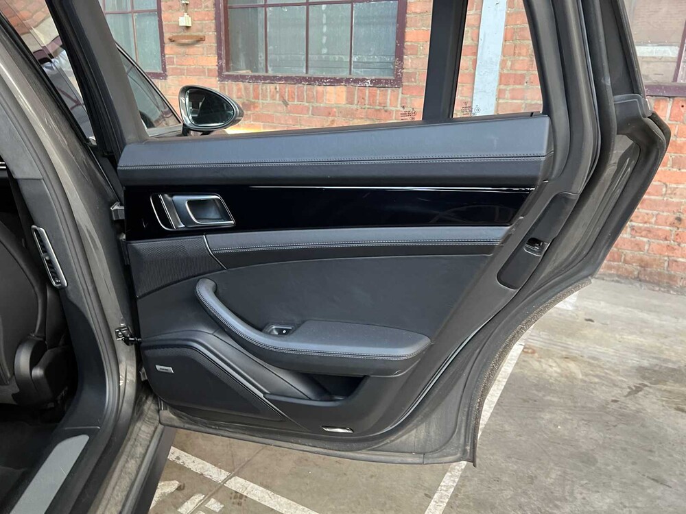 Porsche Panamera 4 E-Hybrid 2.9 V6 330PS 2017