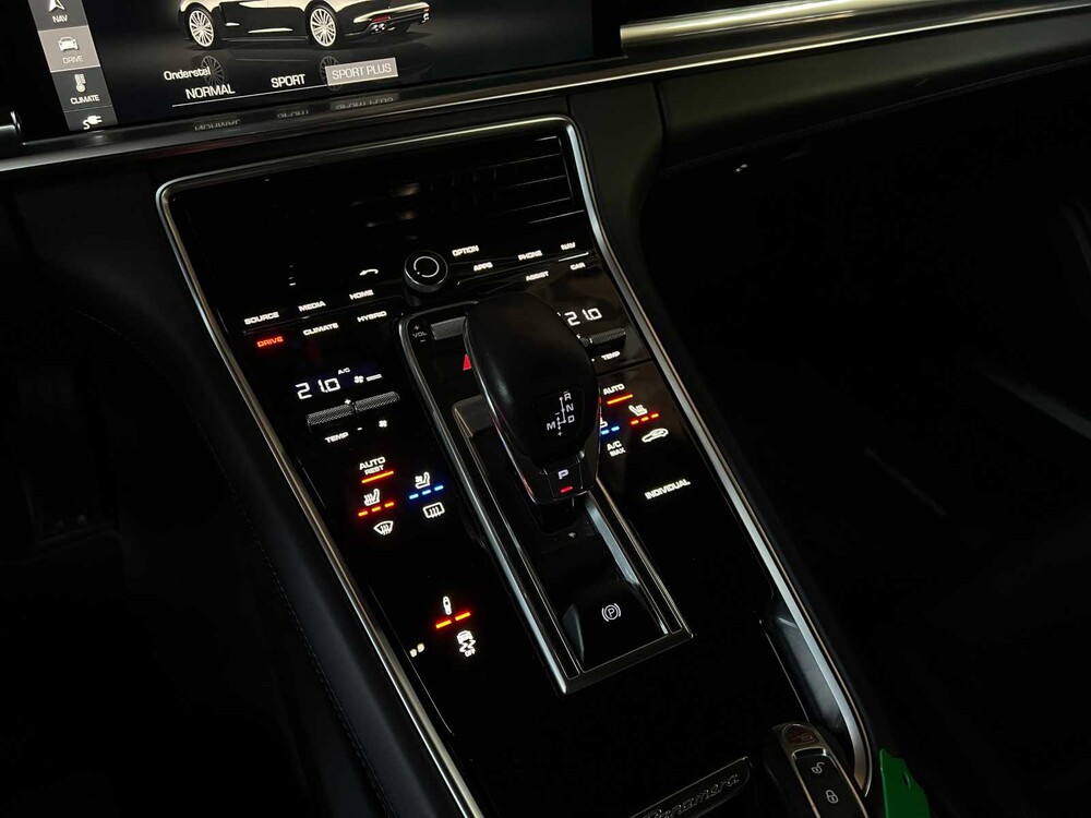 Porsche Panamera 4 E-Hybrid 2.9 V6 330PS 2017