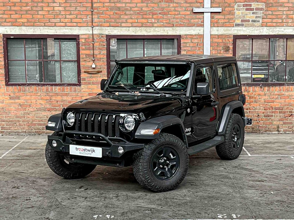 Jeep Wrangler 2.0 T Sport 2018