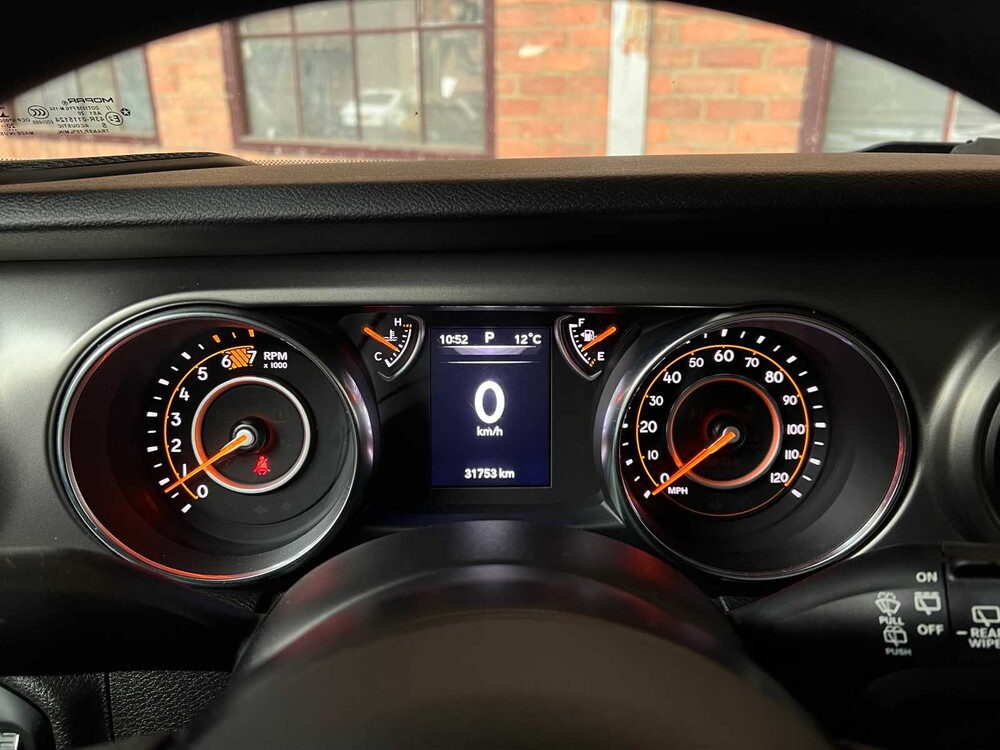 Jeep Wrangler 2.0 T Sport 2018