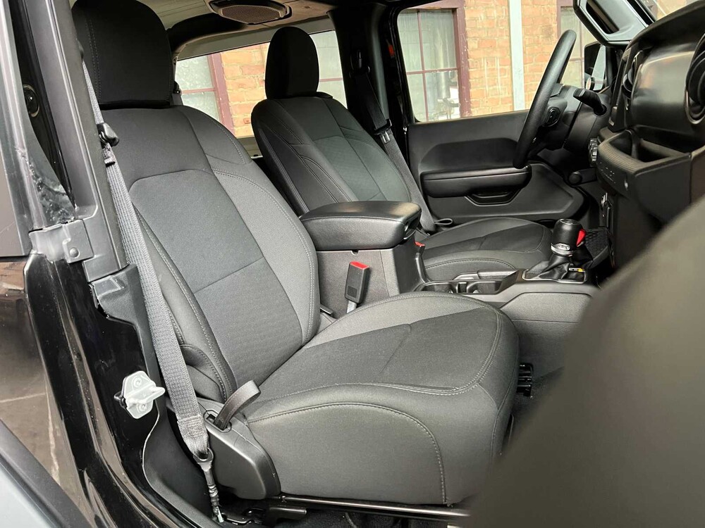 Jeep Wrangler 2.0 T Sport 2018