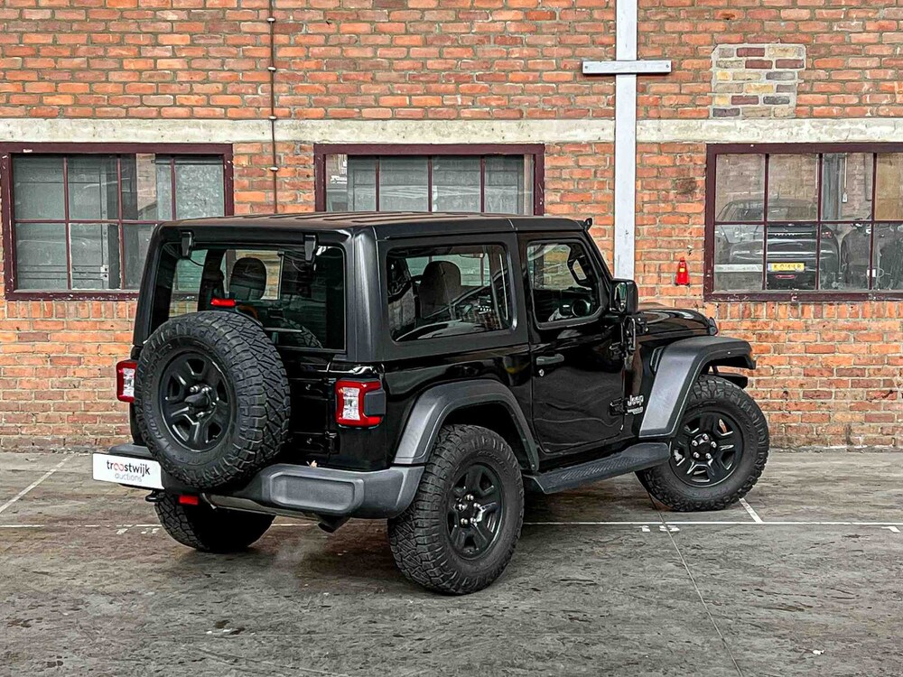 Jeep Wrangler 2.0 T Sport 2018