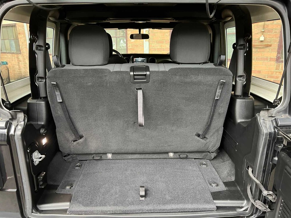 Jeep Wrangler 2.0 T Sport 2018