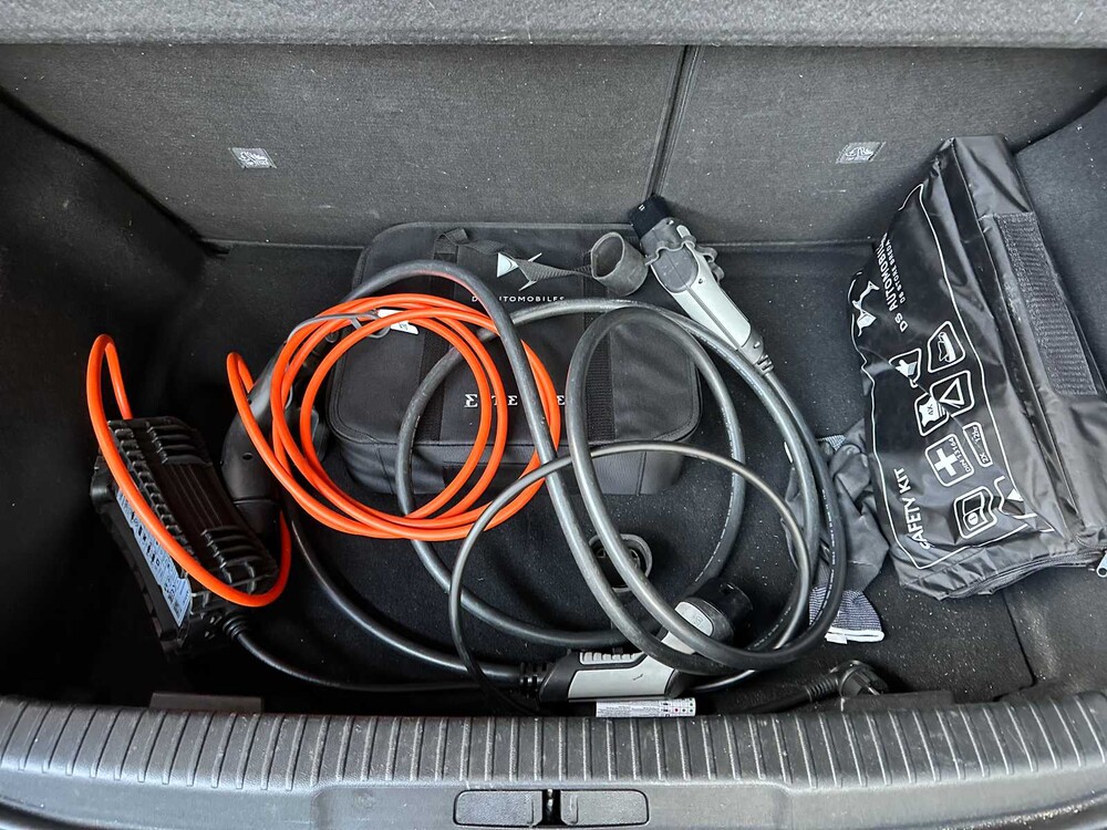 DS 3 Crossback E-Tense Performance Line+ 50 kWh 136PS 2020, J-300-LS