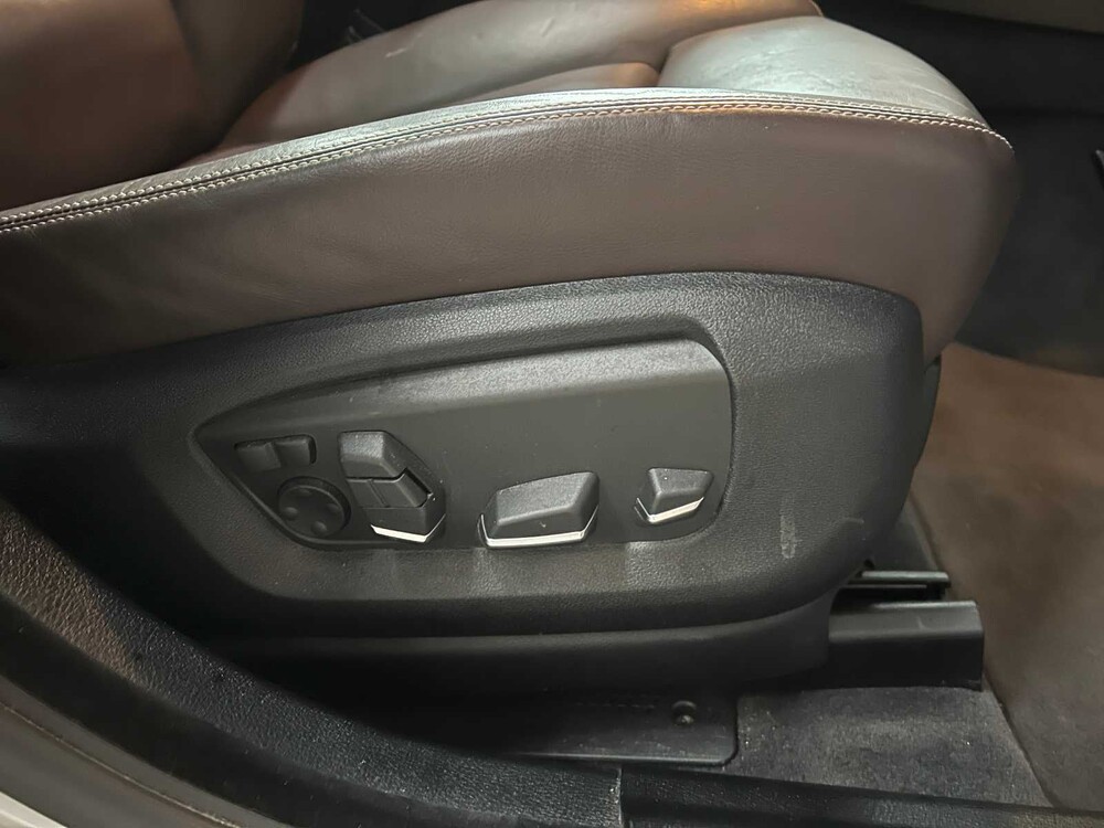 BMW 550xi Gran Turismo M-Sport High Executive 4.4 V8 F07 449PS 2014 5er, 3-SXD-67