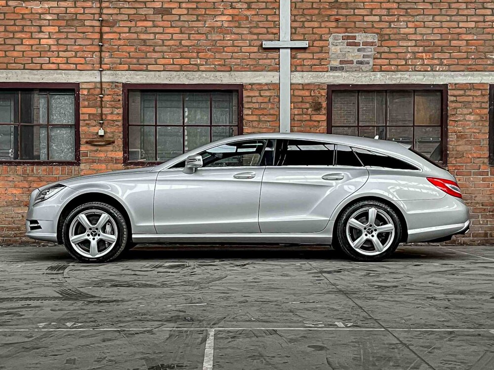Mercedes-Benz CLS500 4Matic Shooting Brake 4.7 V8 408hp 2014 CLS-Class
