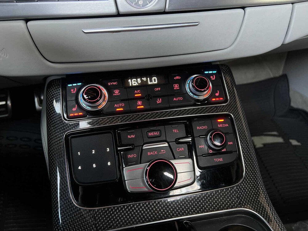 Audi S8 Plus 4.0 TFSI V8T Quattro 605hp 2016