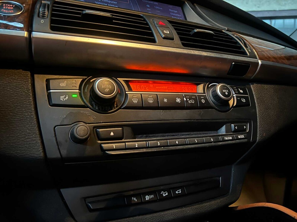 BMW X6 xDrive35i LCi 306PS 2011