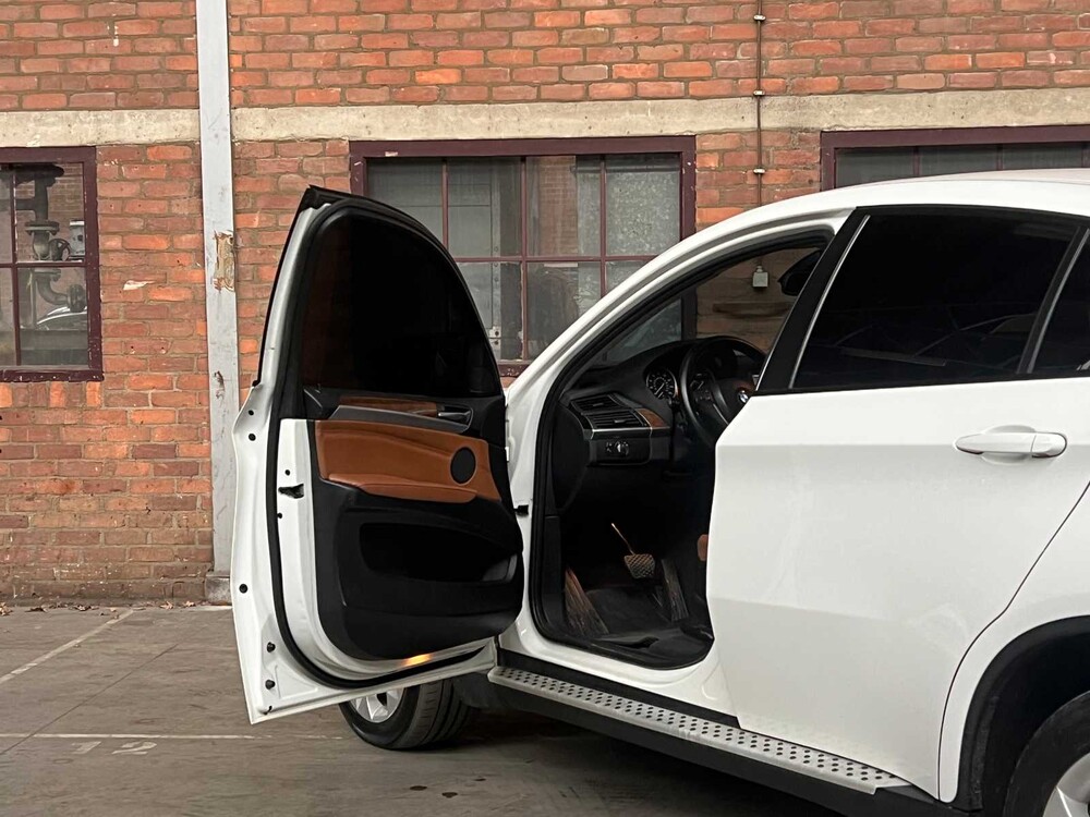 BMW X6 xDrive35i LCi 306PS 2011