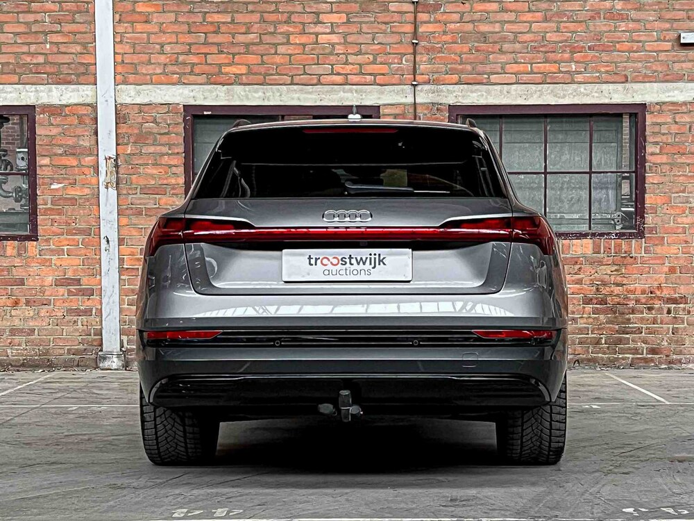 Audi e-tron 55 Quattro Business Edition 95 kWh 408PS 2021, L-308-ZT