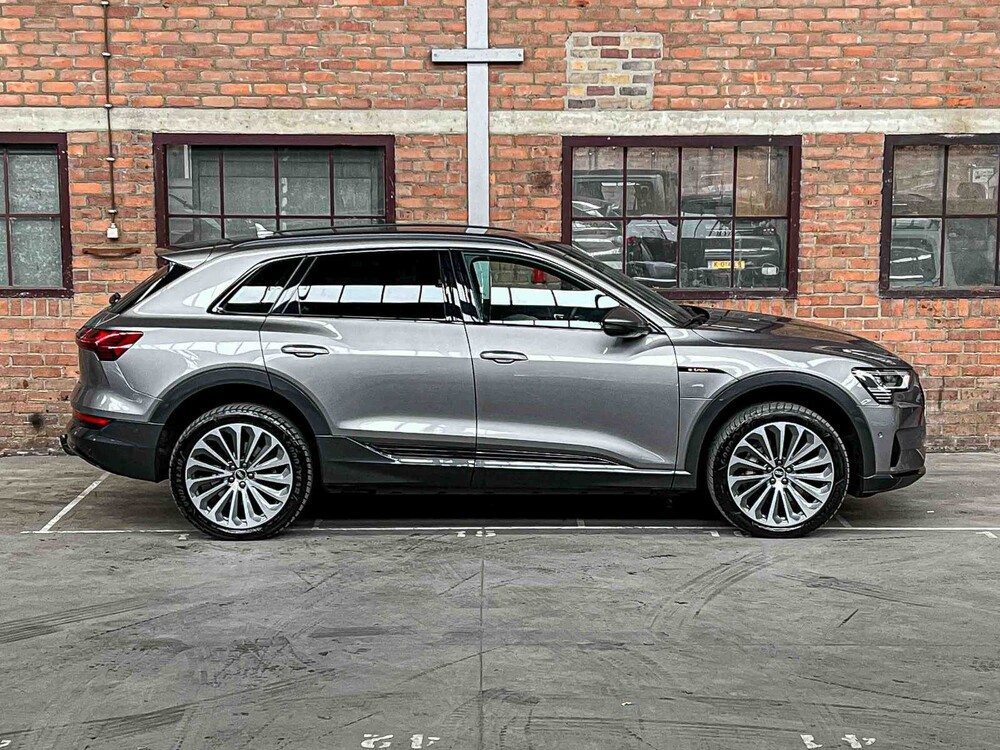 Audi e-tron 55 Quattro Business Edition 95 kWh 408PS 2021, L-308-ZT
