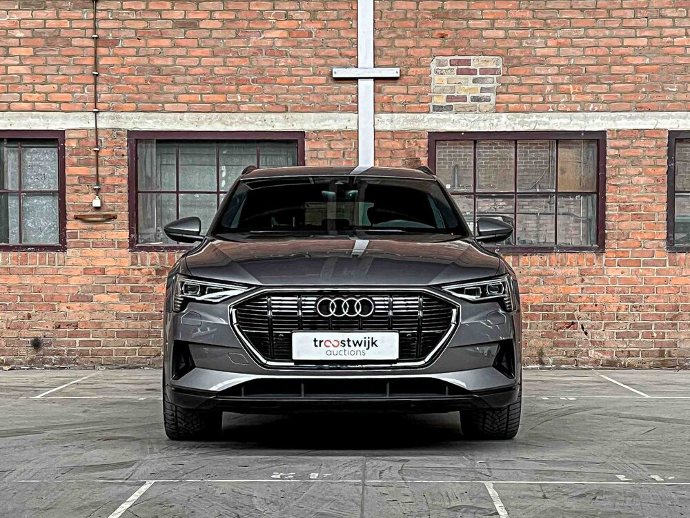 Audi e-tron 55 Quattro Business Edition 95 kWh 408PS 2021, L-308-ZT