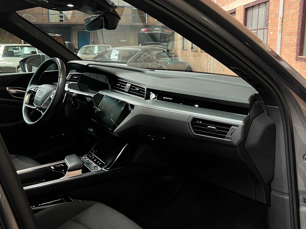 Audi e-tron 55 Quattro Business Edition 95 kWh 408PS 2021, L-308-ZT