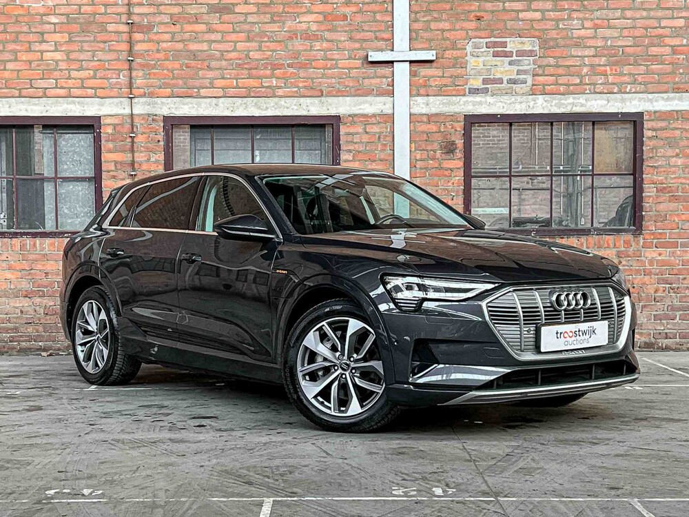 Audi e-tron 55 Quattro Advanced 95 kWh 408PS 2019, G-303-ZV