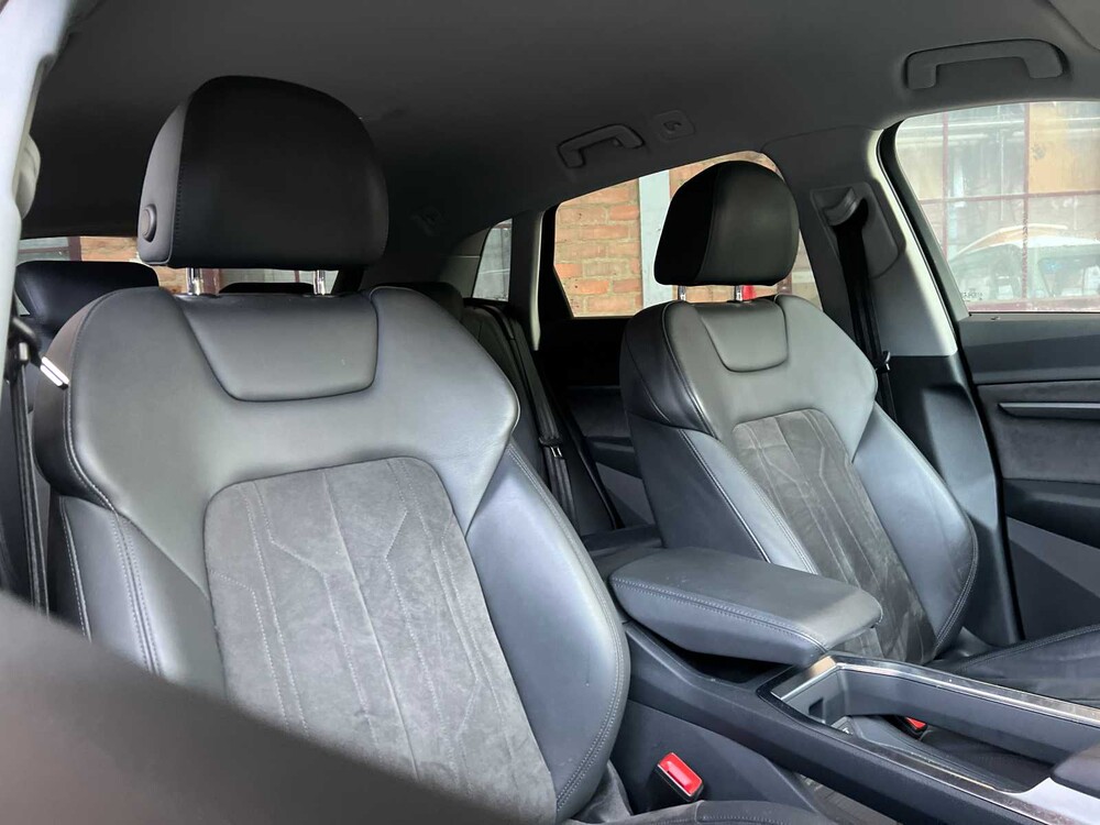 Audi e-tron 55 Quattro Advanced 95 kWh 408PS 2019, G-303-ZV