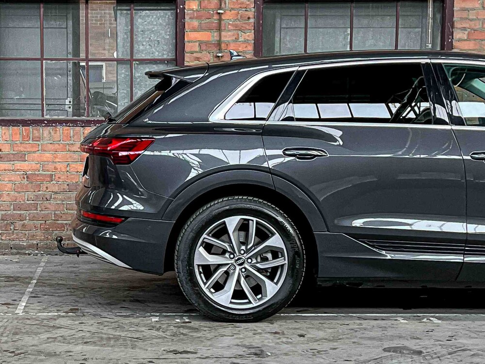 Audi e-tron 55 Quattro Advanced 95 kWh 408PS 2019, G-303-ZV