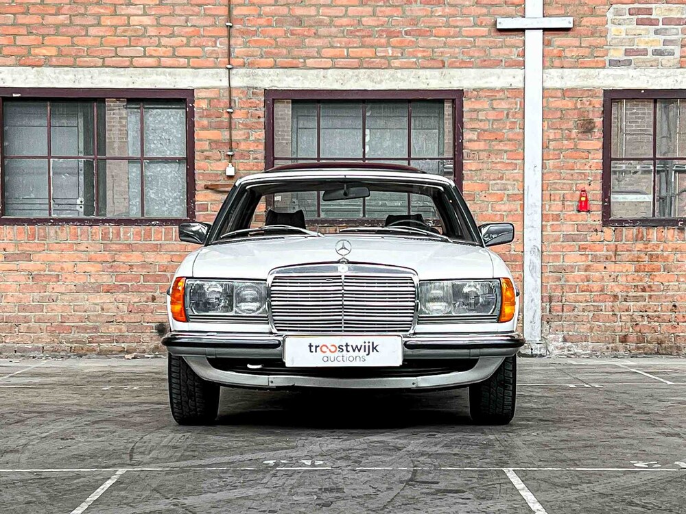 Mercedes-Benz 230 C (280 LPG MOTOR) 200-280 (W123) 184pk 1977, 50-SG-25