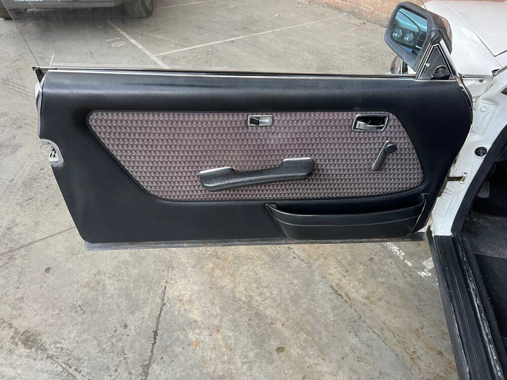 Mercedes-Benz 230 C (280 LPG MOTOR) 200-280 (W123) 184pk 1977, 50-SG-25