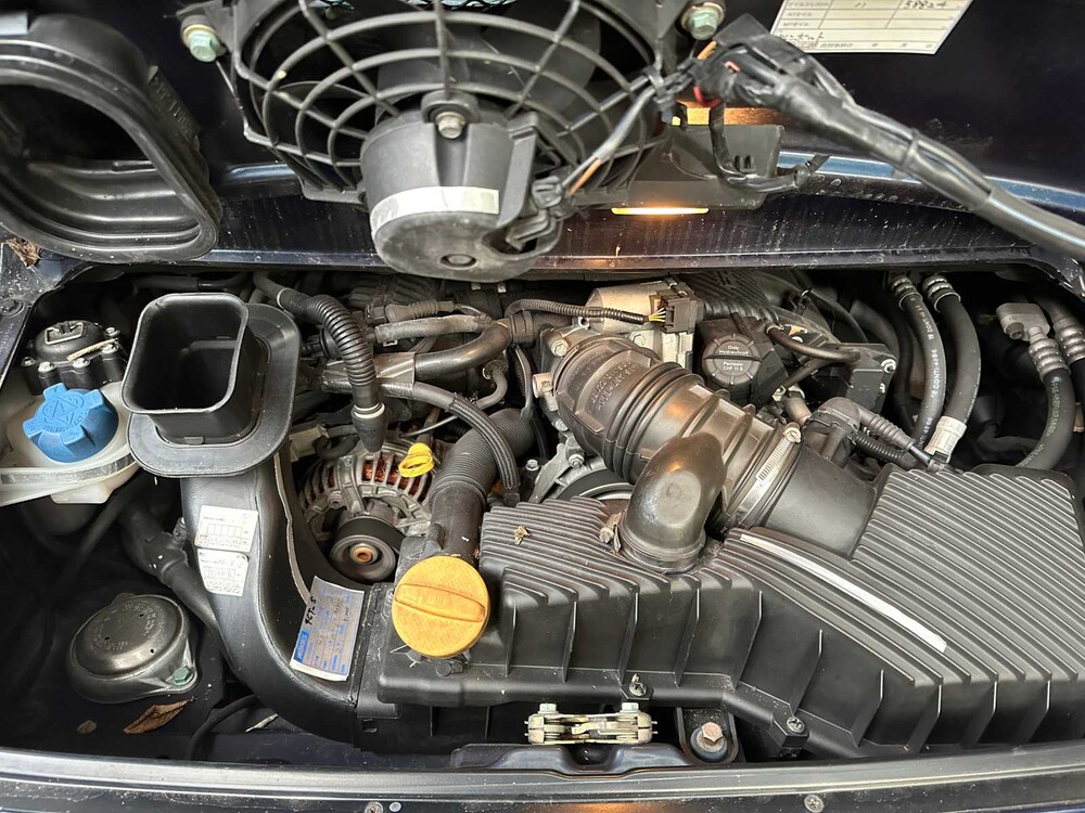 Porsche 911 Carrera 4 3.4 Coupé 996 300hp 2000, S-985-VZ Youngtimer