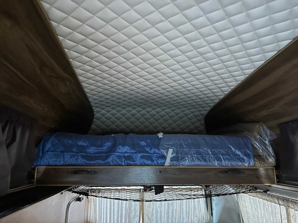 Volkswagen T2a Westfalia Camper (model 231) 46hp 1968, PM-87-27