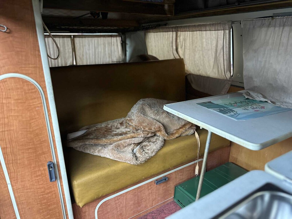 Volkswagen T2a Westfalia Camper (model 231) 46hp 1968, PM-87-27