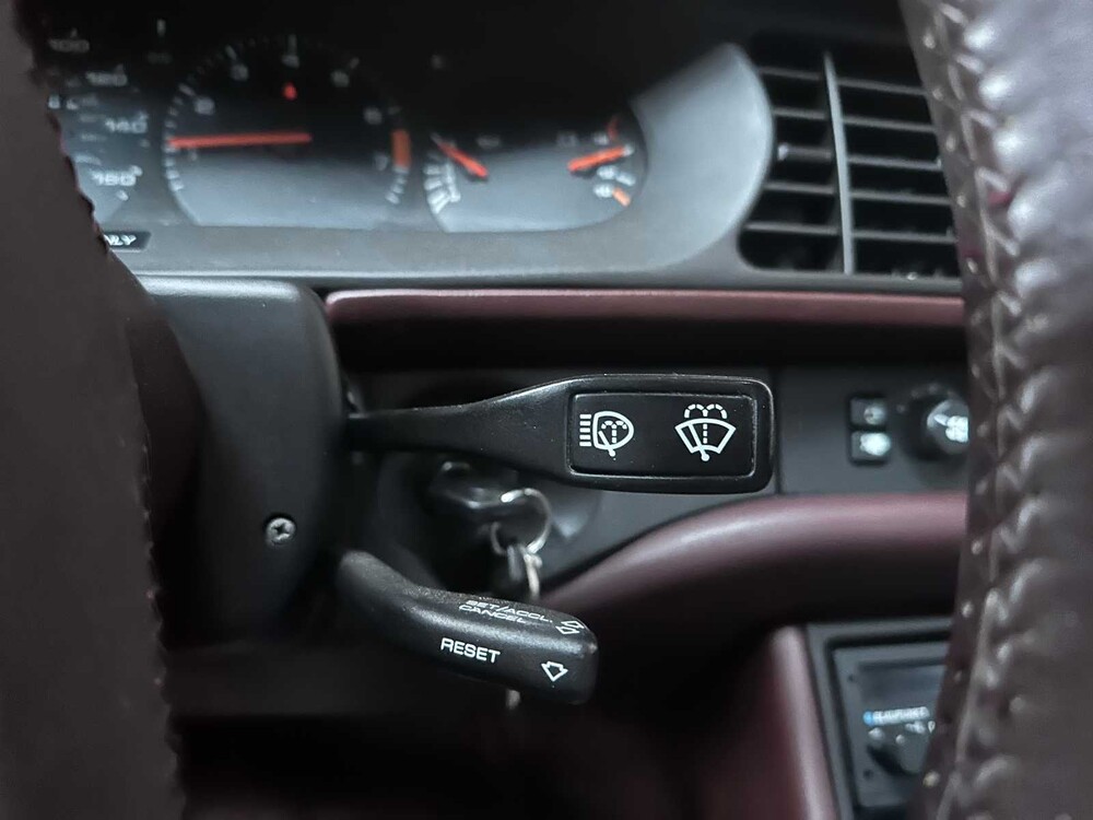 Porsche 944 2.5 147PS 1987 