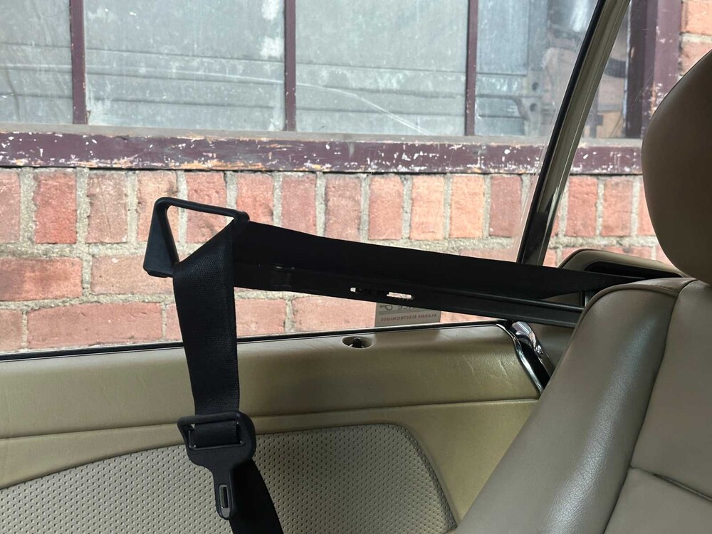 Mercedes-Benz 500 SEC 5.0 V8 245hp 1984 S-class, 77-KVB-8