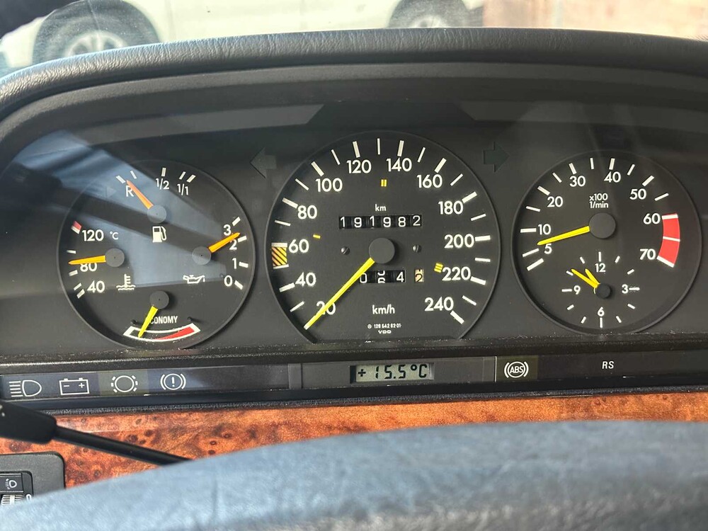 Mercedes-Benz 500 SEC 5.0 V8 245hp 1984 S-class, 77-KVB-8