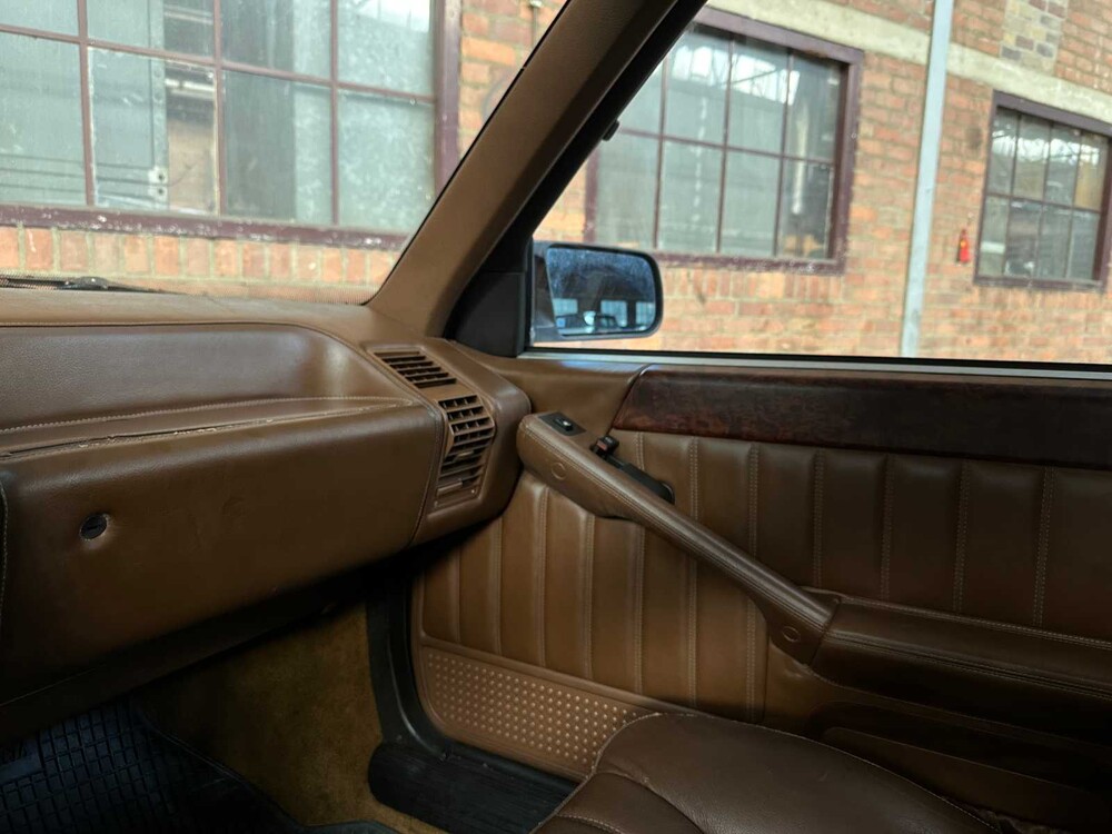 Lancia Thema 3.0 8.32 Ferrari Generation I 202pk 1987