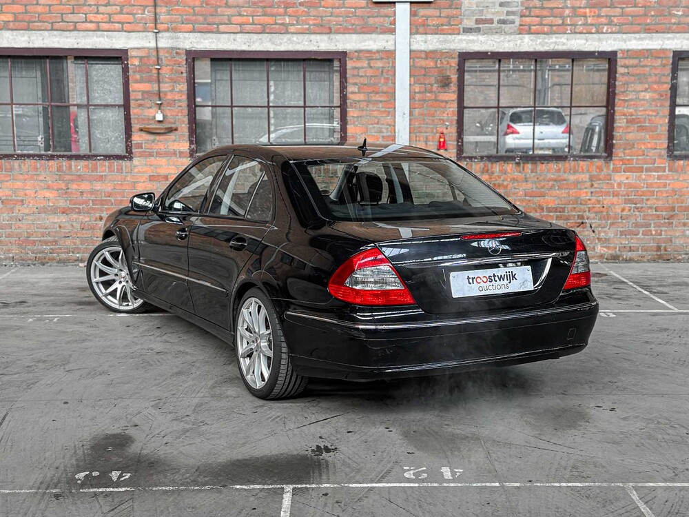 Mercedes-Benz E280 3.0 V6 Classic (Facelift) 231PS 2007 E-Klasse, N-989-RF Youngtimer