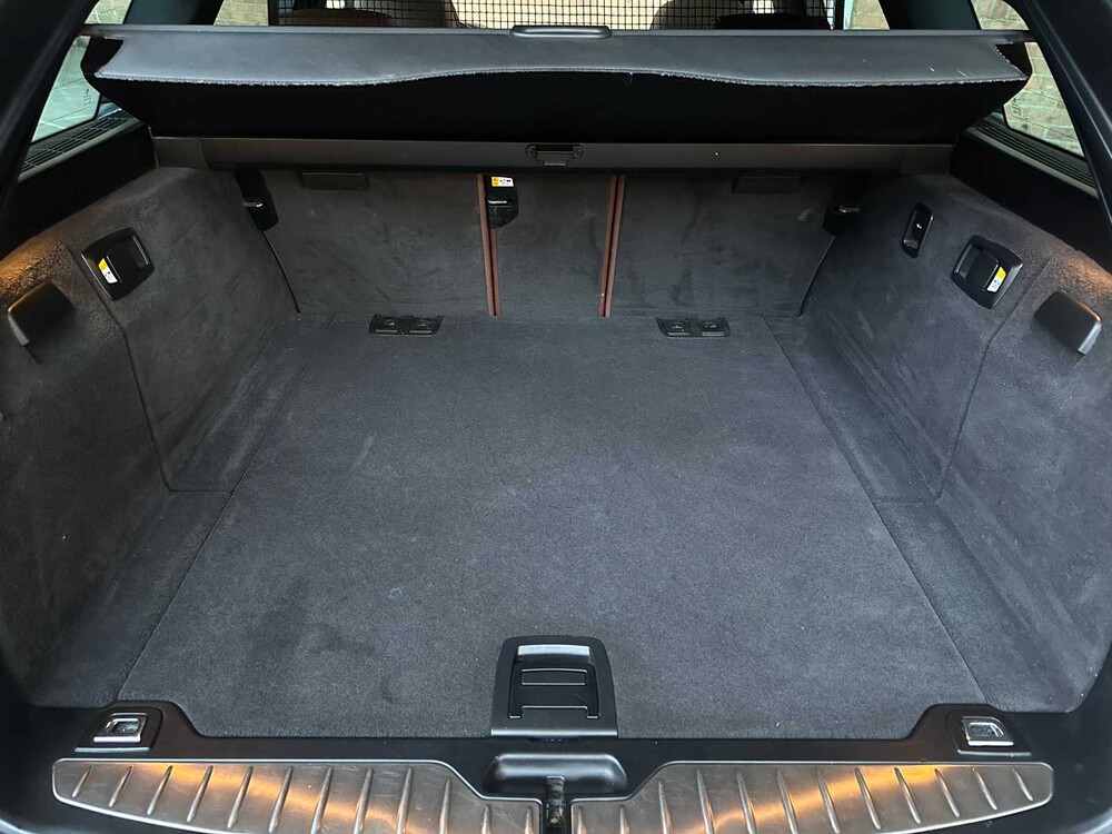 BMW M550xd Touring M-Sport F11 381pk 2012 5-serie, GBN-87-T