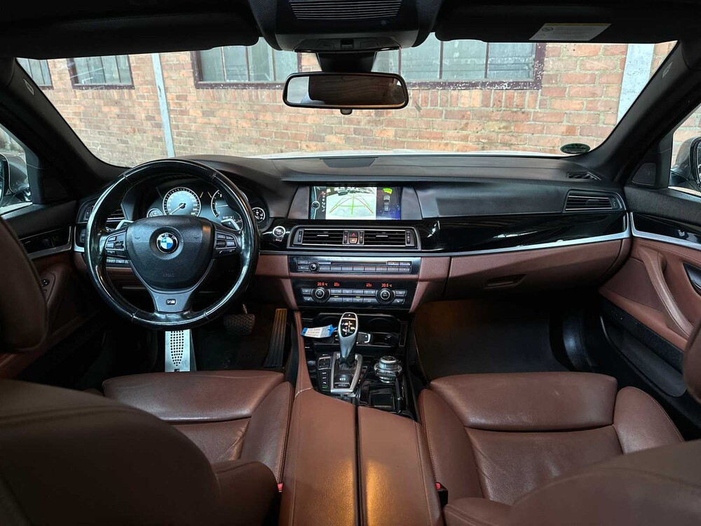 BMW M550xd Touring M-Sport F11 381pk 2012 5-serie, GBN-87-T