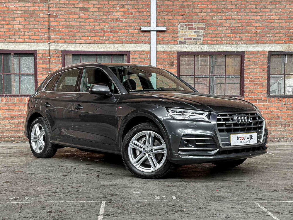 Audi Q5 50 TFSI e Quattro S Edition 252PS 2020, J-208-DS