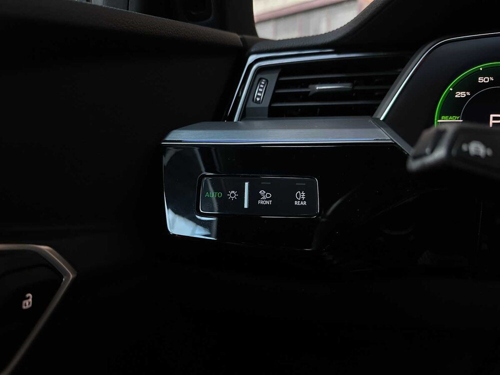 Audi e-tron 55 Quattro S-Line Advanced Pro Line 95kWh 408hp 2020, L-477-HV